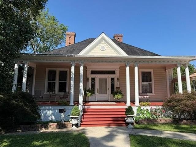 House for sale in Virginia