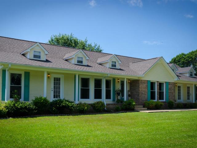 House for sale in Red Bay, Alabama