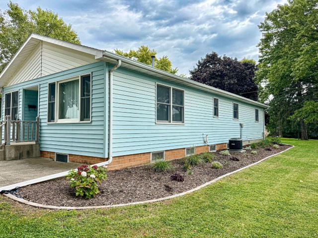 House for sale in Emmetsburg, Iowa
