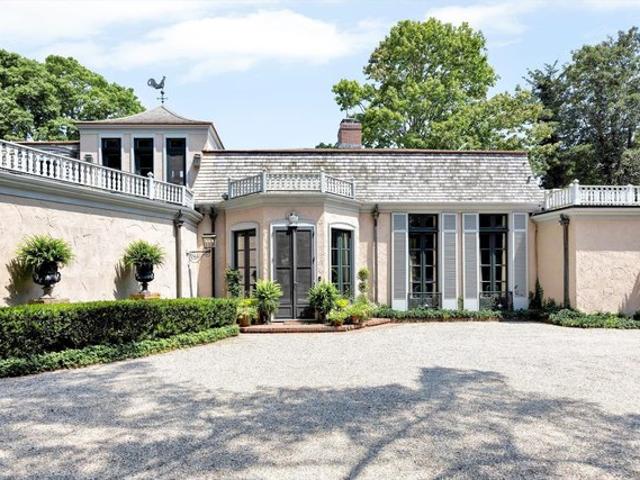 House for sale in Barnstable, Massachusetts