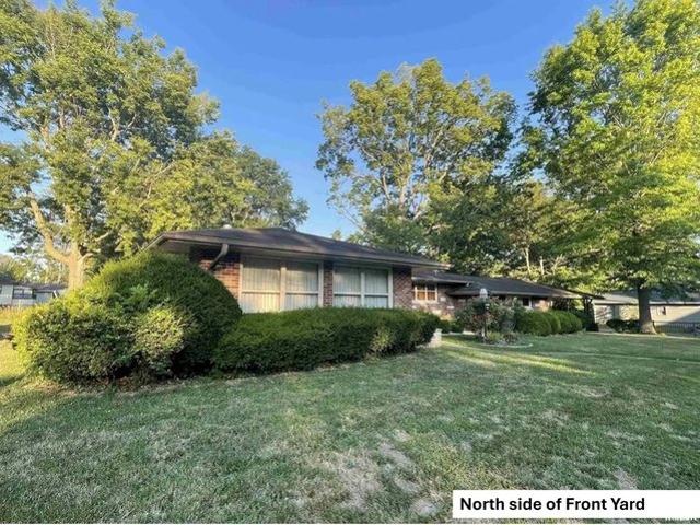 House for sale in Murphysboro, Illinois