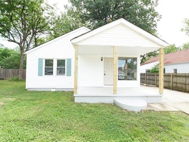 House for sale in Dexter, Missouri