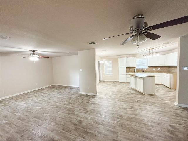 House for sale in West House for sale in West