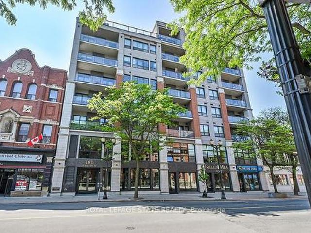 Condo for sale in Hamilton