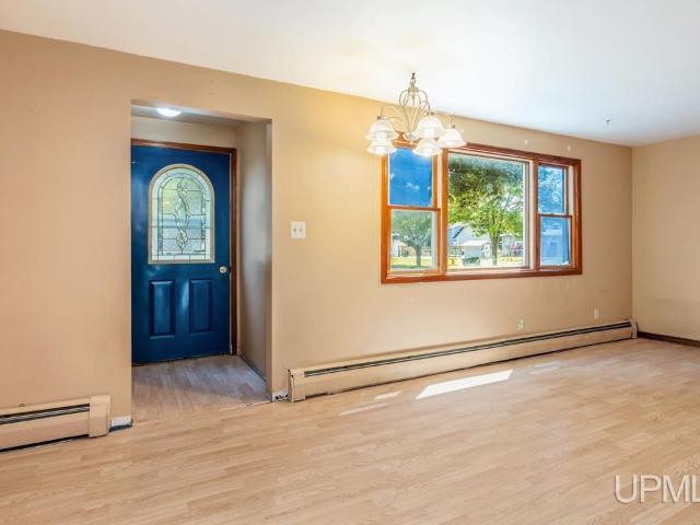 House for sale in Escanaba, Michigan