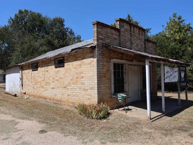 Commercial for sale in Ark