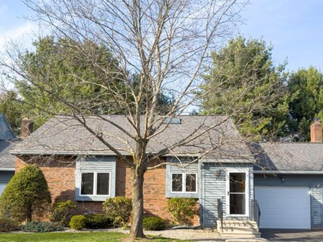 Townhouse for sale in South Windsor, Connecticut