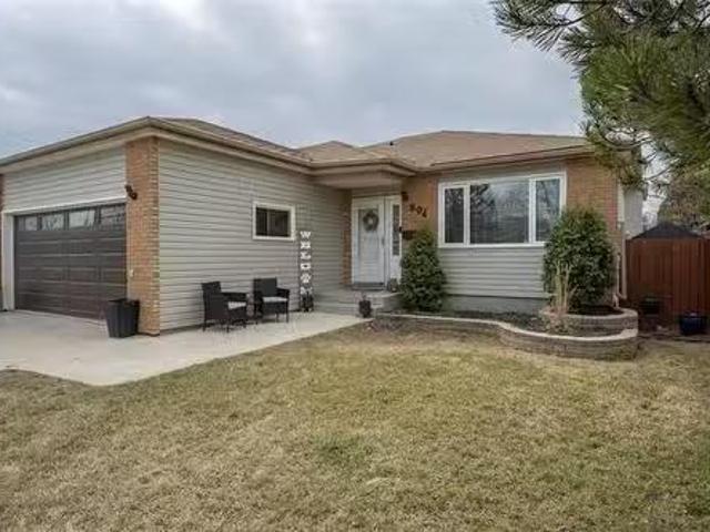 House for sale in East St. Paul, Manitoba