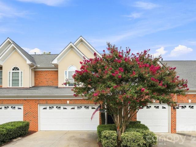 Townhouse for sale in Fort Mill, South Carolina