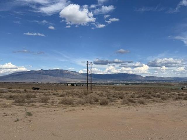 Land for sale in Rio Rancho, New Mexico
