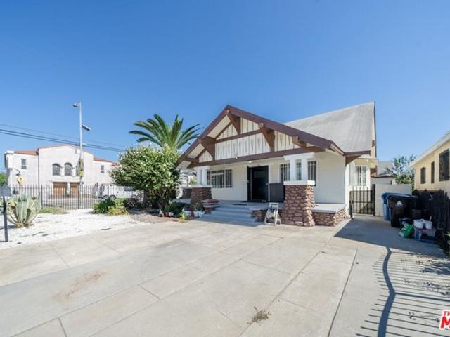 House for sale in Canoga Park, California