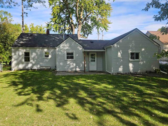 House for sale in Essexville, Michigan