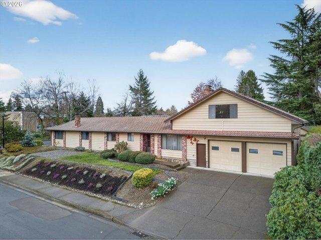 House for sale in Oregonia