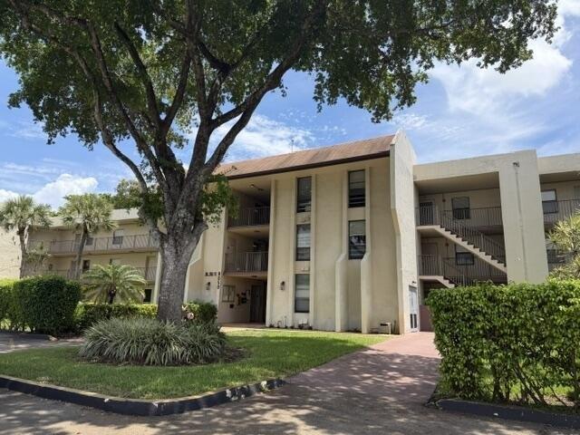 Condo for sale in Tamarac, Florida