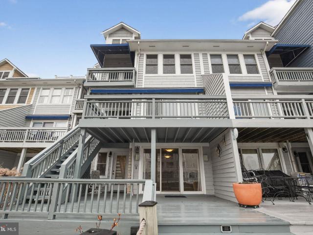 Townhouse for sale in Chesapeake Beach, Maryland