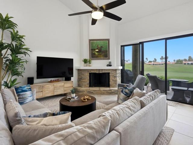 Condo for sale in La Quinta, California