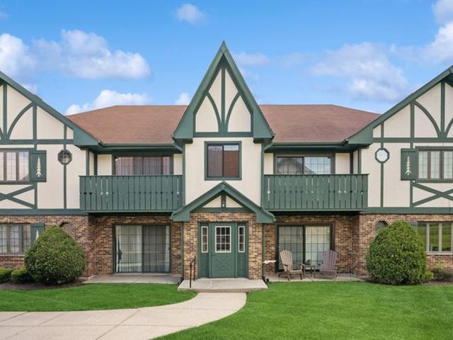 Condo for sale in Palos Park, Illinois