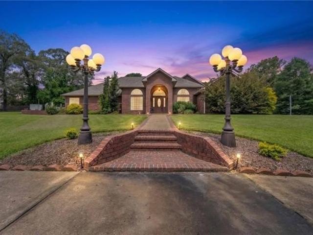 House for sale in Pineville, Louisiana