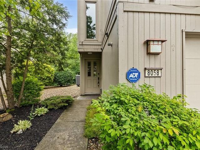 Condo for sale in Columbia Station, Ohio