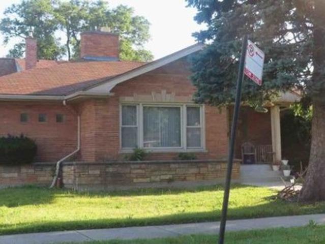 House for sale in Chicago, Cook County
