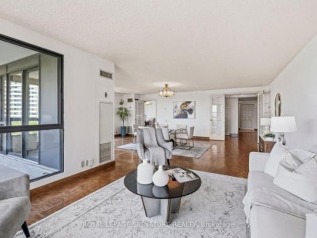Condo for sale in Woburn, Ontario