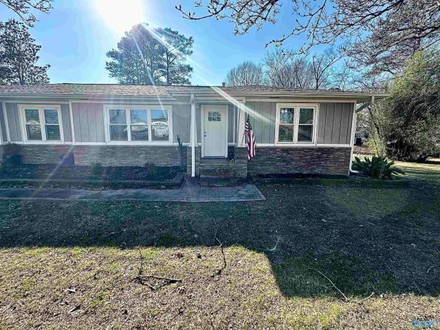 House for sale in Arab, Alabama