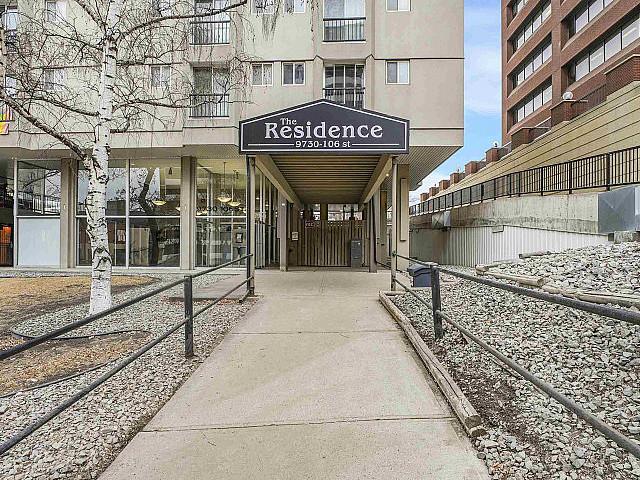 Condo for sale in Wedgewood, Alberta