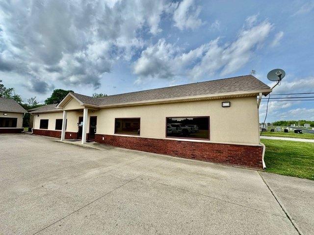 House for sale in Springfield, Kentucky