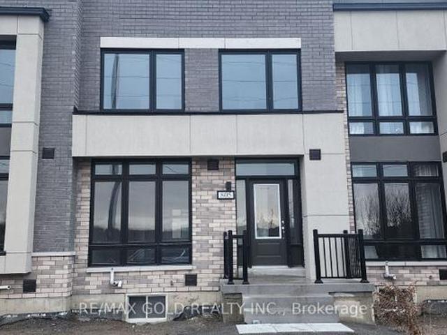 Condo for rent in Oshawa