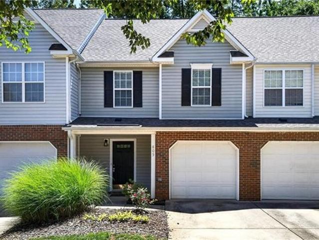 Townhouse for sale in Guilford, North Carolina