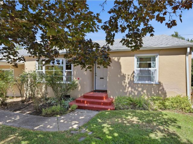 House for sale in Oregonia