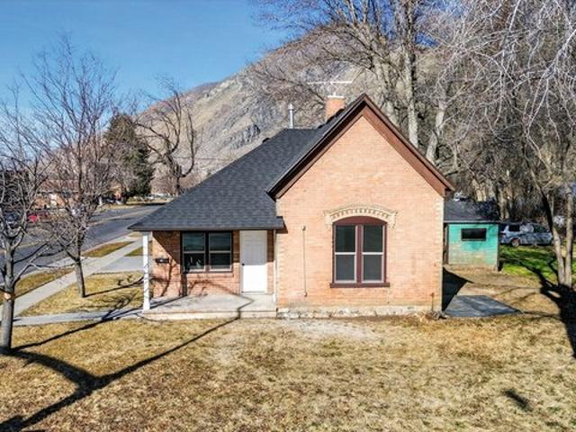 House for sale in Springville, Utah