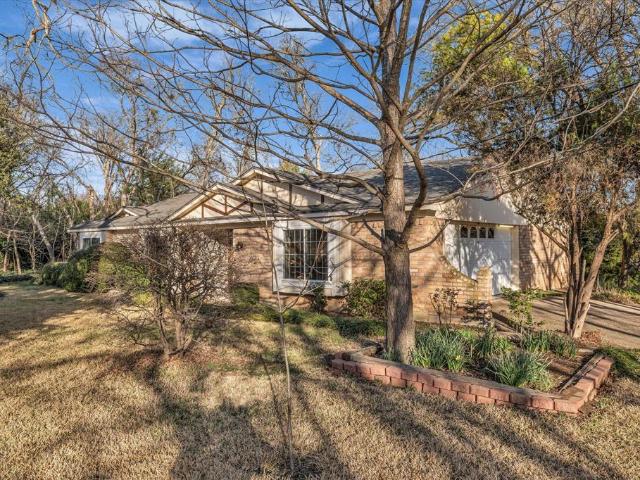 Property for sale in Lorena, Texas