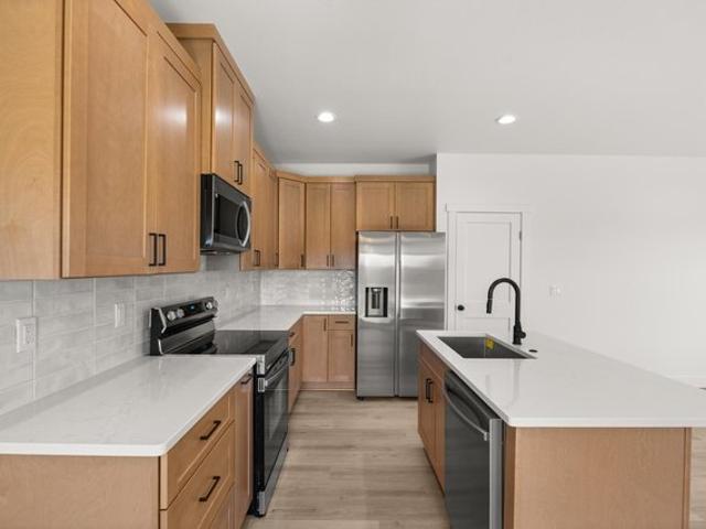 Townhouse for sale in Zillah, Washington