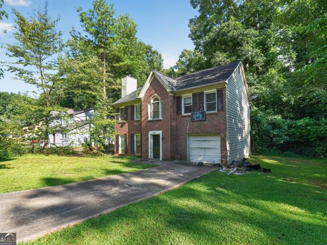 House for sale in Redan, Georgia