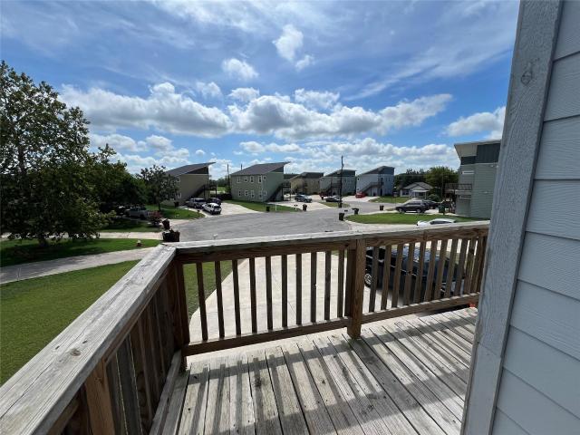 House for sale in Lockhart, Caldwell County
