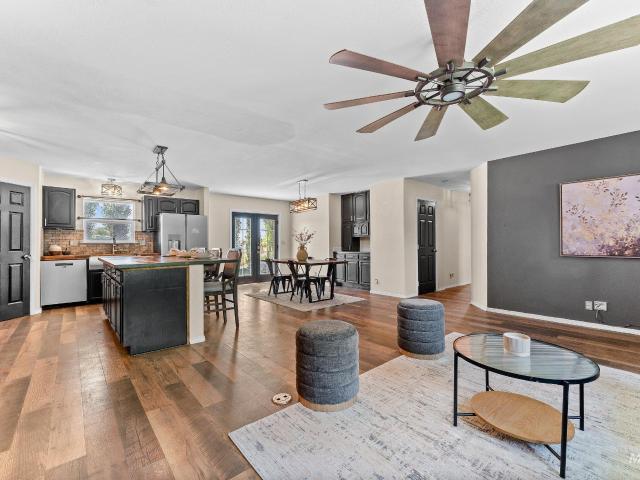 House for sale in Hammett, Idaho