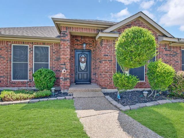 House for sale in Denton, Texas