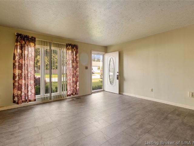House for sale in Jeffersonville, Indiana