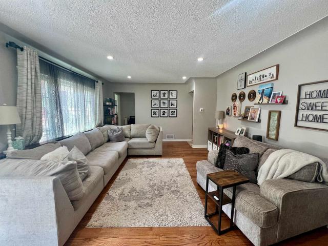 House for sale in Essexville