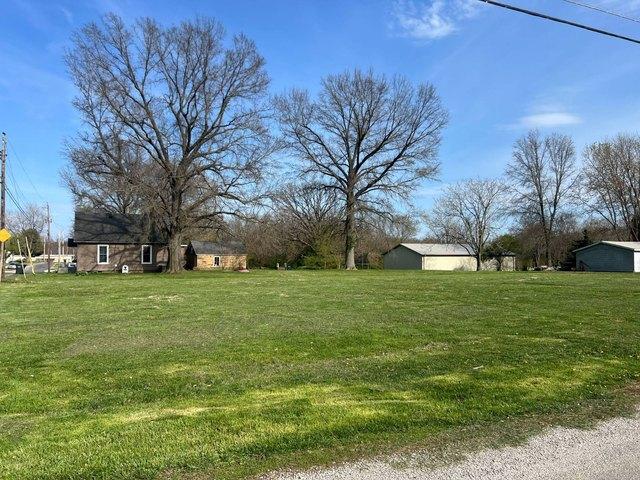 Land for sale in Carlinville, Illinois