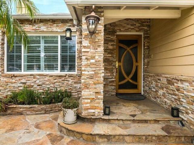 Property for rent in Burbank, California