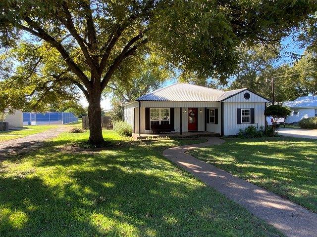 House for sale in Rising Star, Eastland County