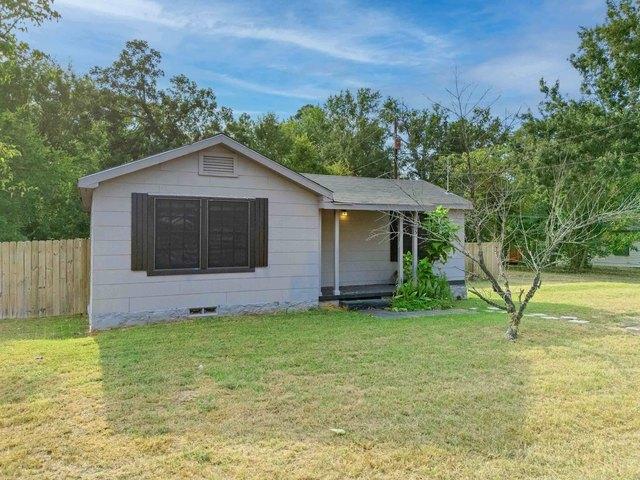 House for sale in Gladewater, Texas