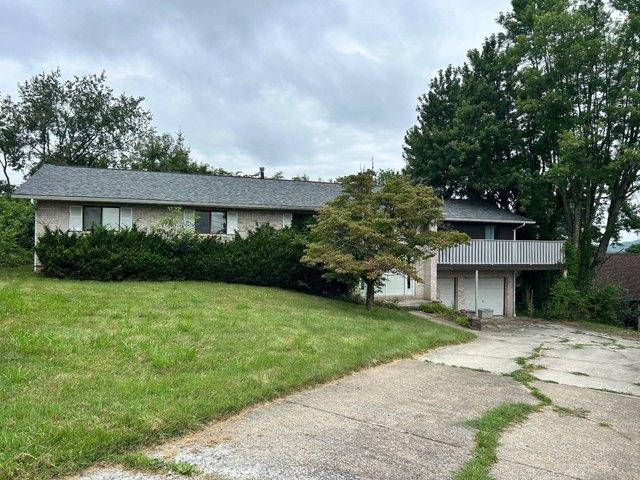 House for sale in Morgantown, West Virginia
