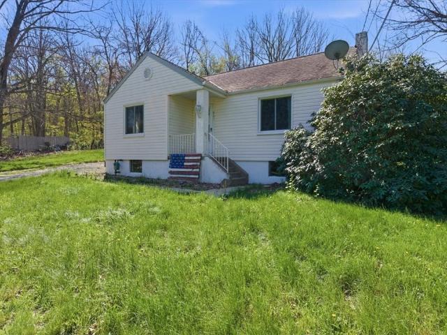 House for sale in Renfrew, Pennsylvania