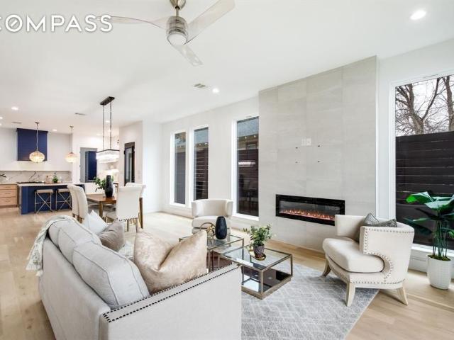 House for sale in Dallas, Texas