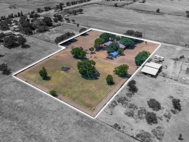 House for sale in Mineral Wells, Texas