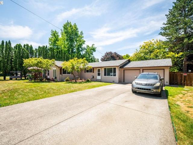 House for sale in Oregonia