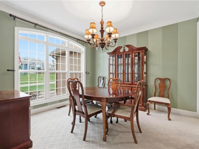 House for sale in Willow Tree, Blue Springs